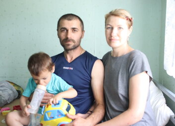 We don't know what war sounds like, but we see how destructive it is, say Ukrainian refugees living in Moldova