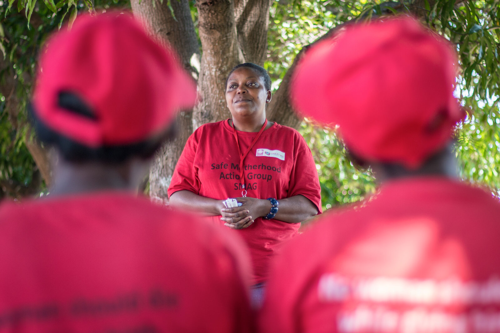 Lucrătoarele umanitare femei pot aborda adesea mai bine violența de gen Lucrătoarele umanitare femei pot aborda adesea mai bine violența de gen